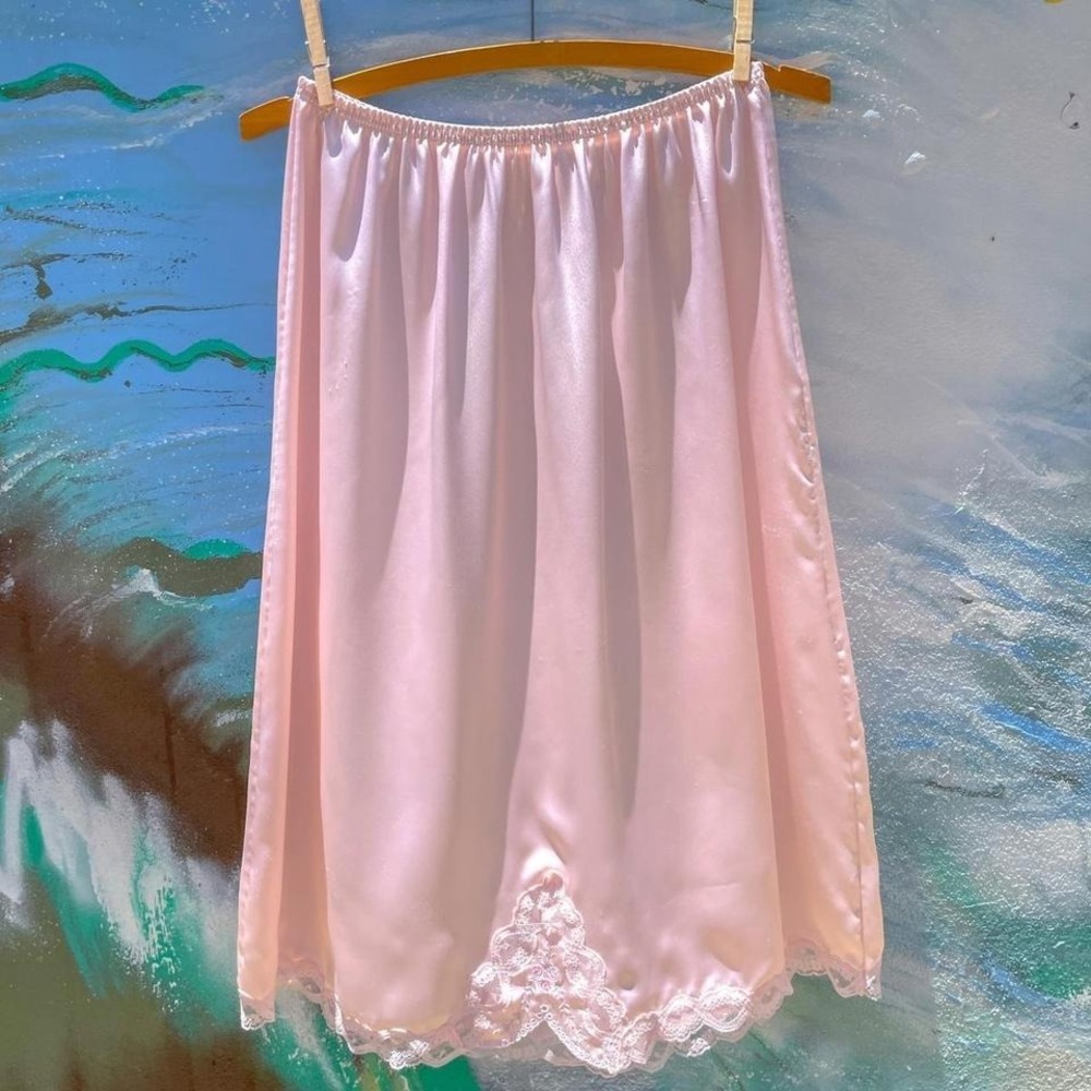 Vintage Lorraine pink satin & lace slip skirt